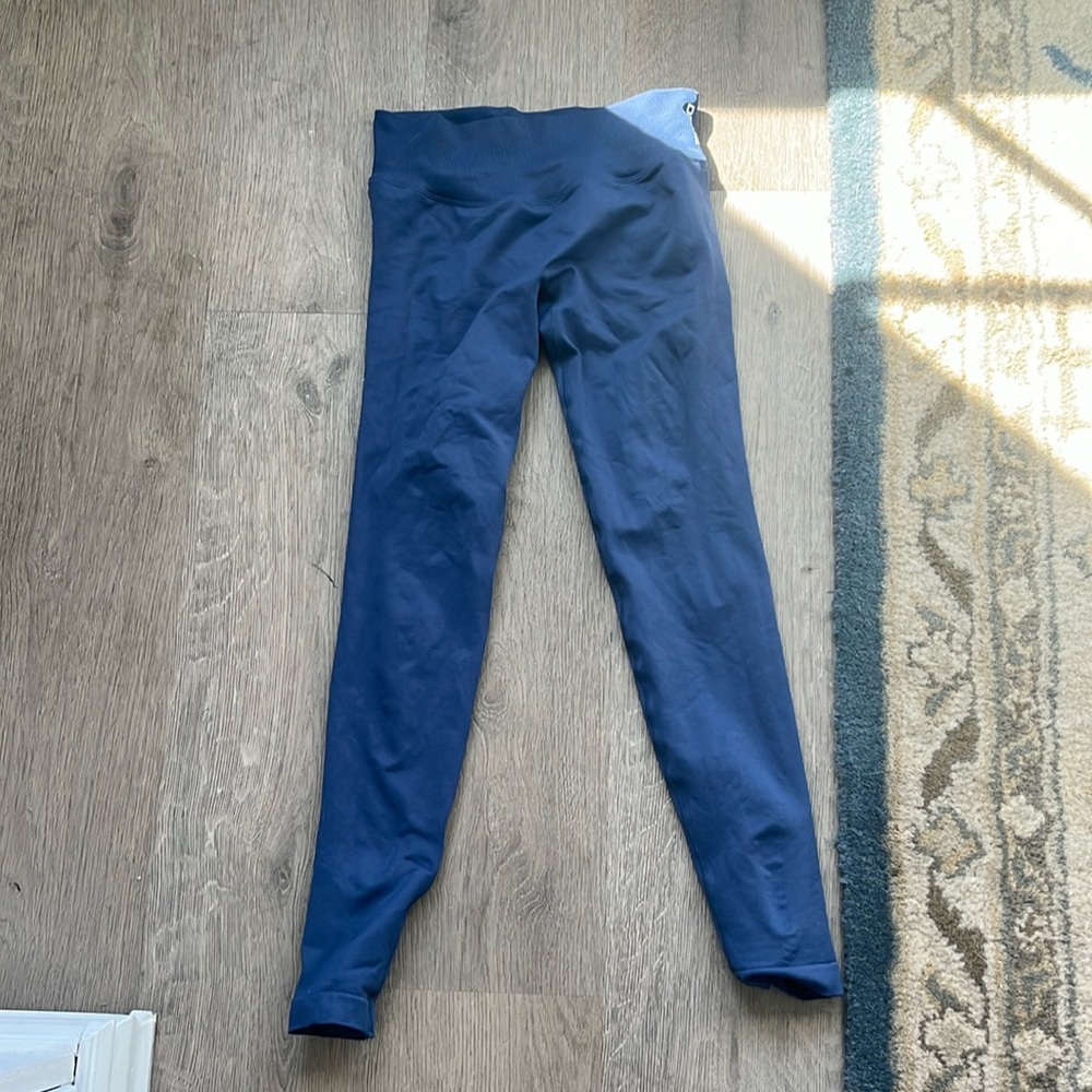 DFYNE NAVY LEGGINGS SMALL